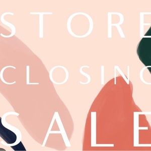 Boutique closing